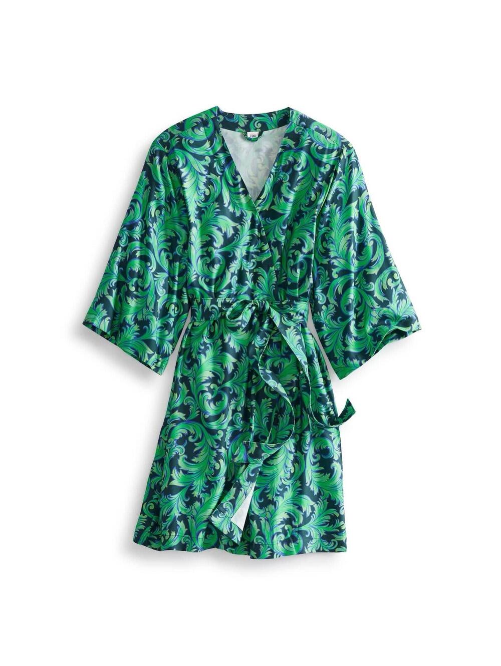 Vera Bradley Women's Wicked: For Good Robe L/XL & REM Beauty So Popular Lip Oil - Picture 2 of 8